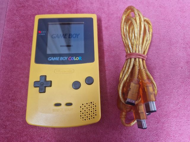 CONSOLE NINTENDO GAME BOY COLORE GIALLO