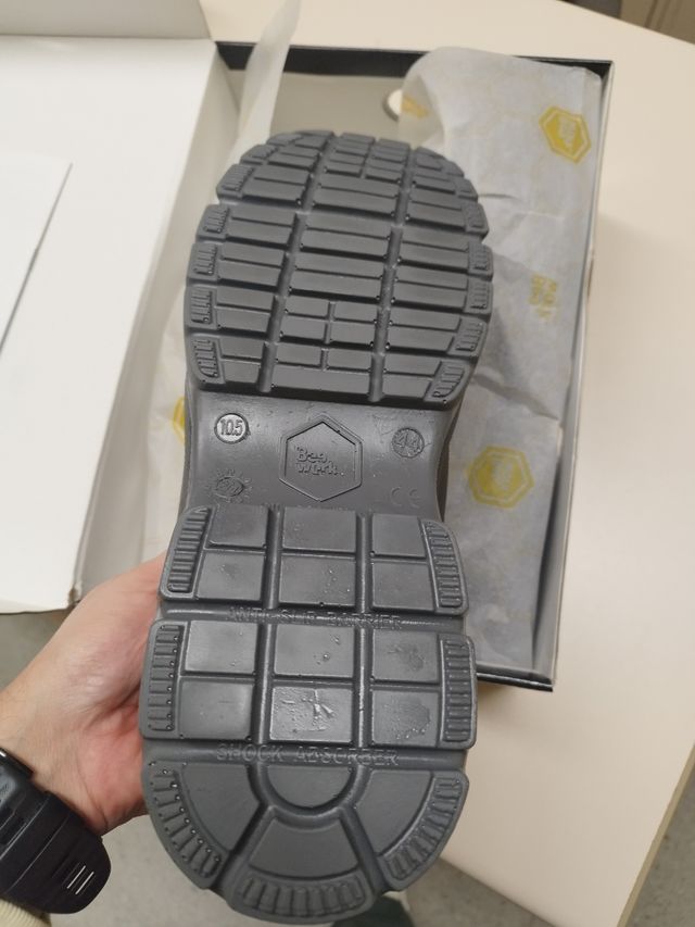 ZAPATO ANUBIS S3 SRC ESD TOMAS BODERO