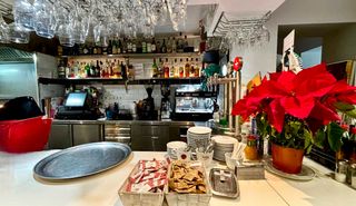 R- 7937507 Traspaso Restaurante en Sant Andreu