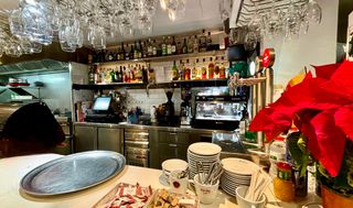 R- 7937507 Traspaso Restaurante en Sant Andreu