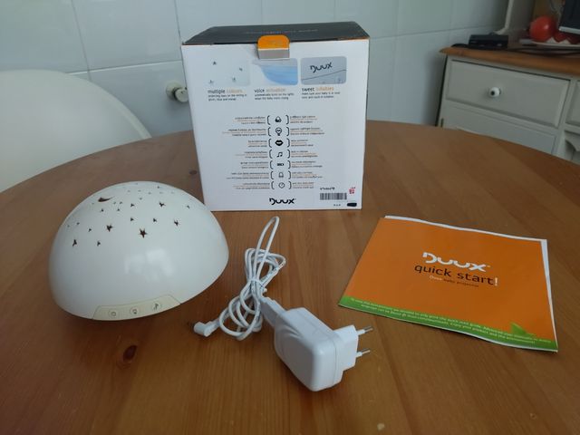 Proyector estrellas bebé Duux