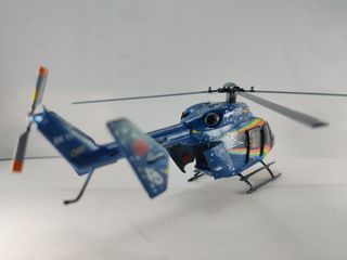 Maqueta del helicoptero MBB BK 117 Space de Revell
