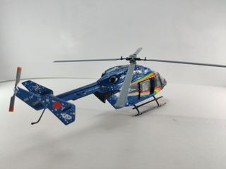 Maqueta del helicoptero MBB BK 117 Space de Revell