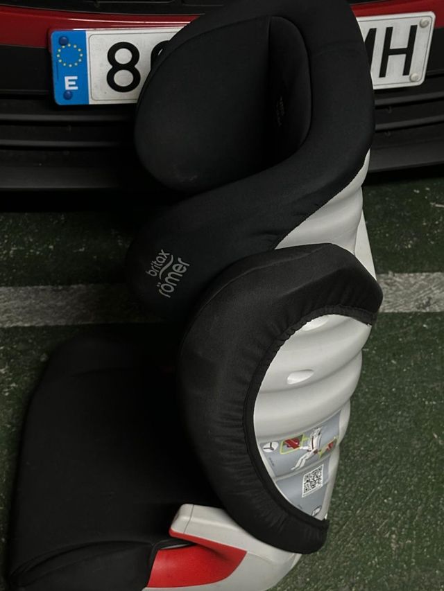 Seggiolino auto Gruppo 2-3. Da 15 kg a 36 kg