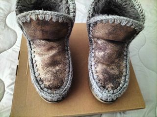 Botas Mou