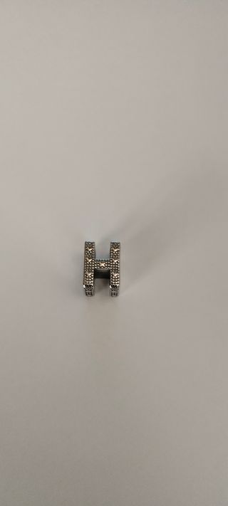 Letra H Pandora Charm
