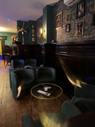 R-7937509 Traspaso Bar Cocketeria Whiskeria