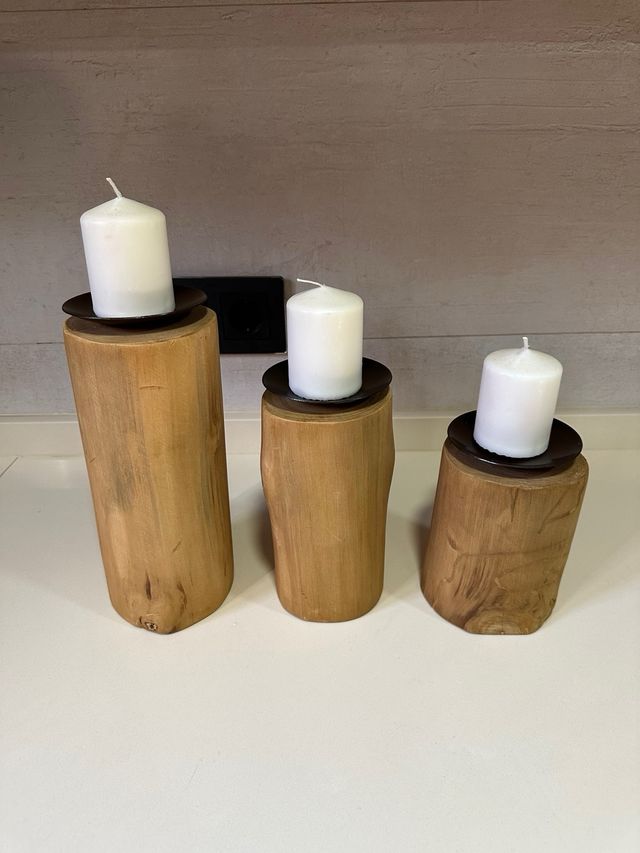 Portavelas en tronco de madera