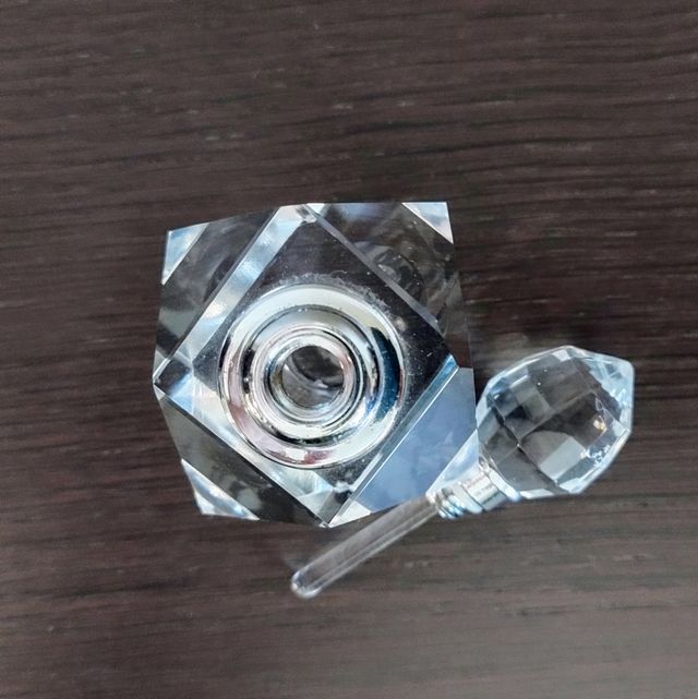 Bottiglia vintage per profumo in vetro