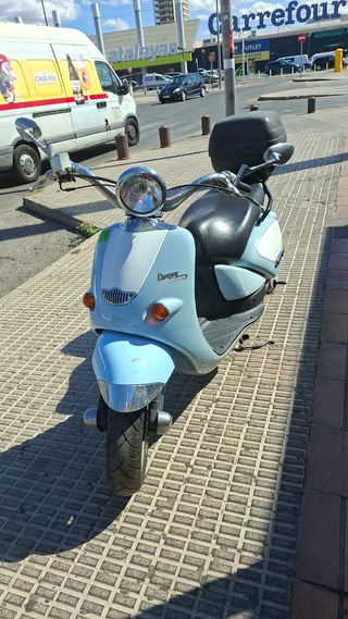 Aprilia Habana Compay Custom