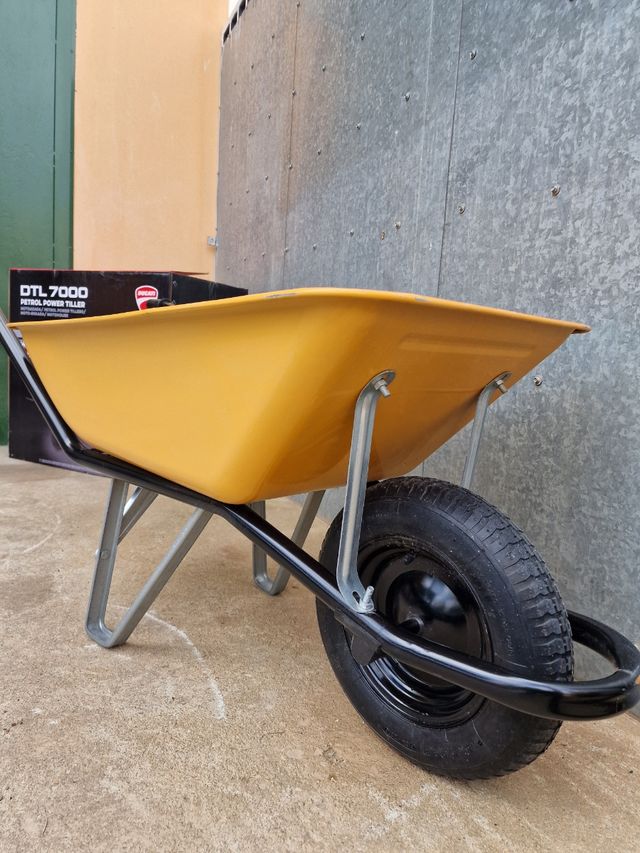 Carretilla de mano NUEVA