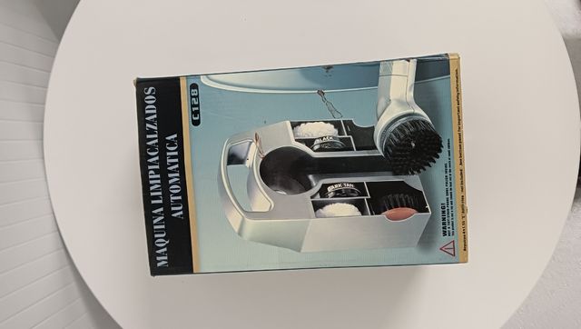 Cepillo eléctrico para limpiar calzado