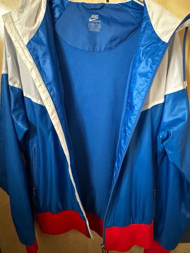 Sudadera cortavientos Nike