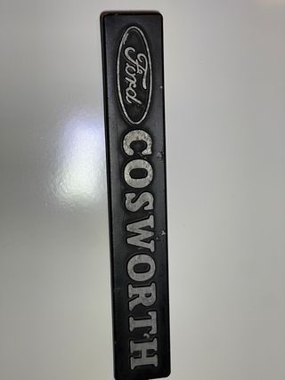 Emblema Ford Cosworth de aluminio origenal