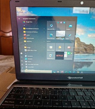 Portátil Packard Bell EasyNote TE69KBen