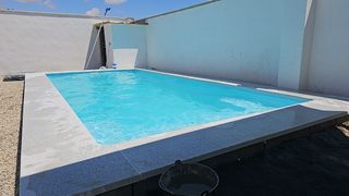 Piscinas de poliester. ₩