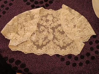 Vestido novia con torera y regalo pinza cabello