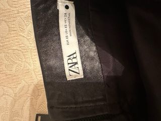 Falda PIEL zara talla xs negra