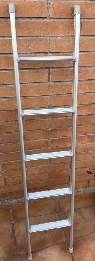 Escalera Autocaravana