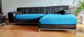 Sofá Ikea Kramfors con chaise long puff