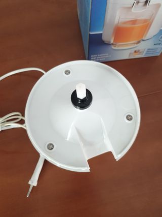 Exprimidor eléctrico