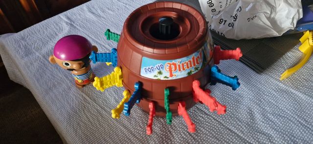 Juego pop up pirata