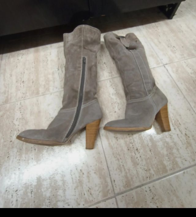 Botas altas mujer num.36
