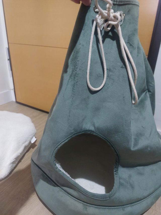 Cama/cueva tipi para gato