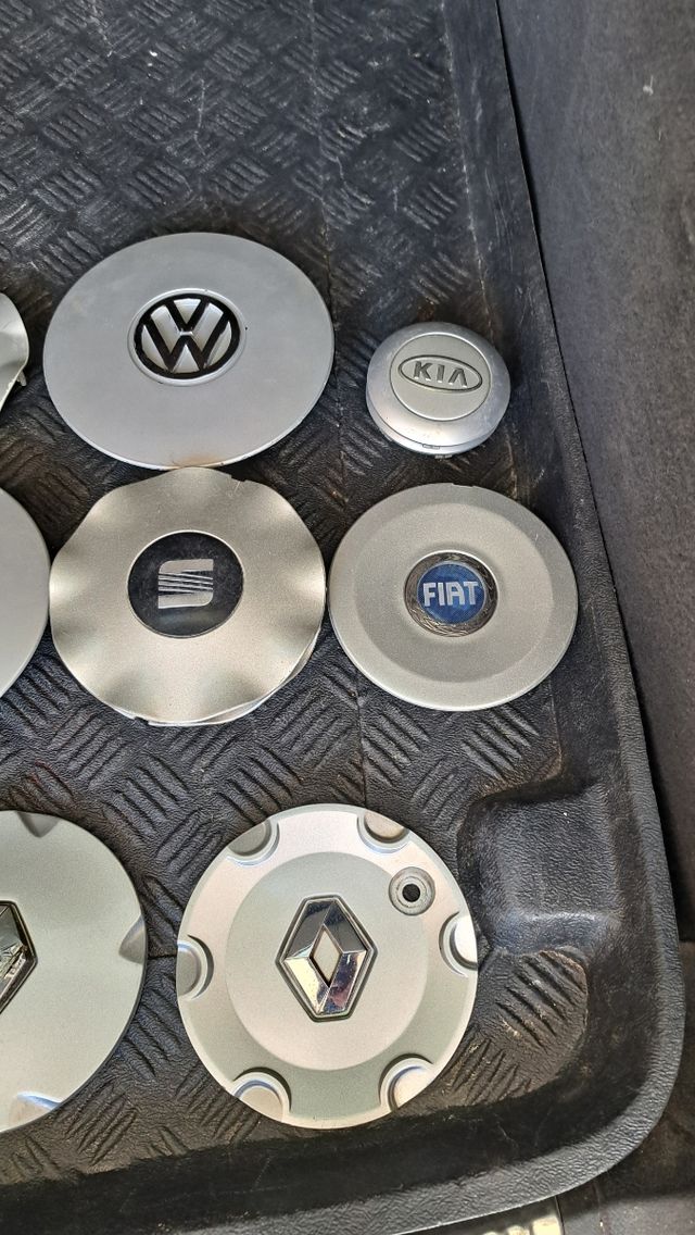 Tapas varias de llantas aluminio