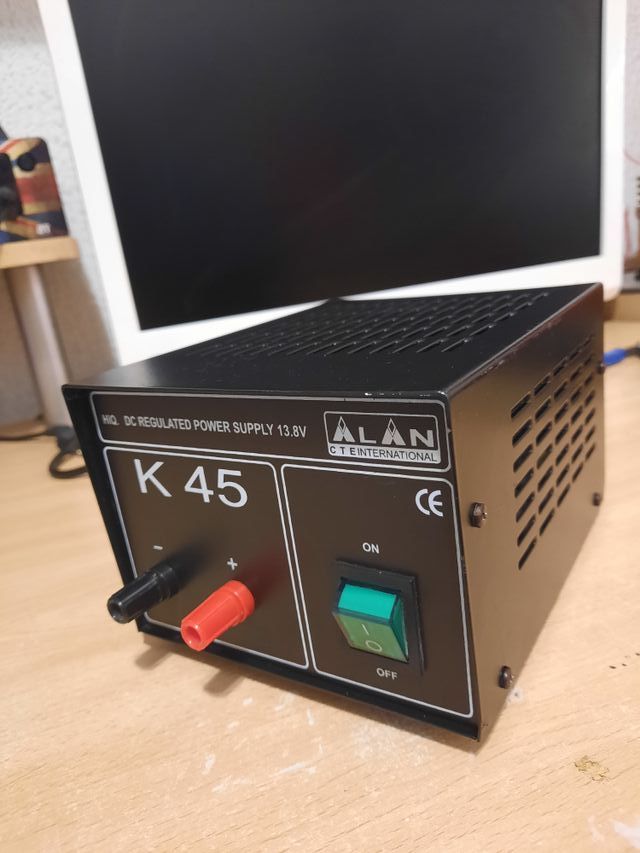 fuente de alimentacion  ALAN K45 - 12 voltios