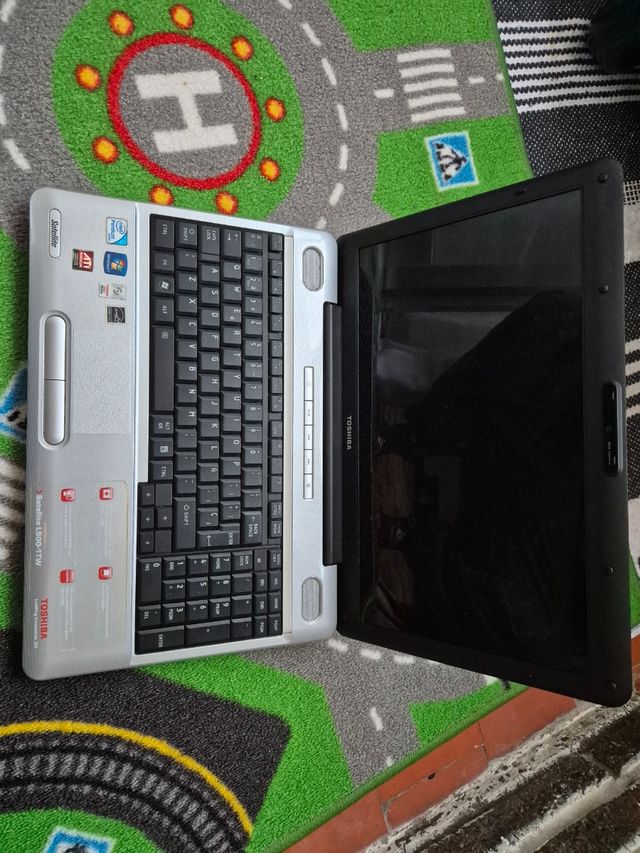 Portatil Toshiba L500-1TW