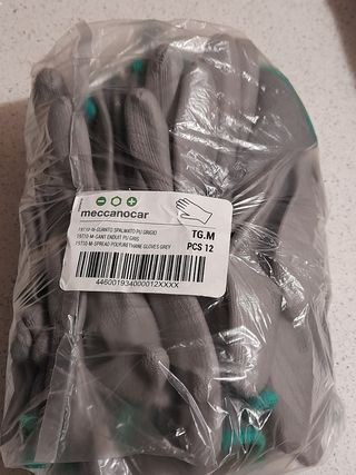  Guanti da lavoro 
pack of coated work gloves.
