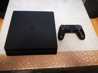 Ps4 slim 1tb
