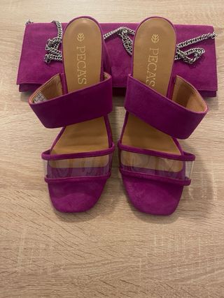 Sandalias 37 y cartera a juego