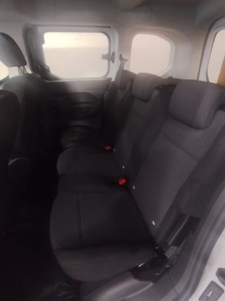 30% DTO - KM0 Peugeot e-Rifter 2024 ELECTRICO