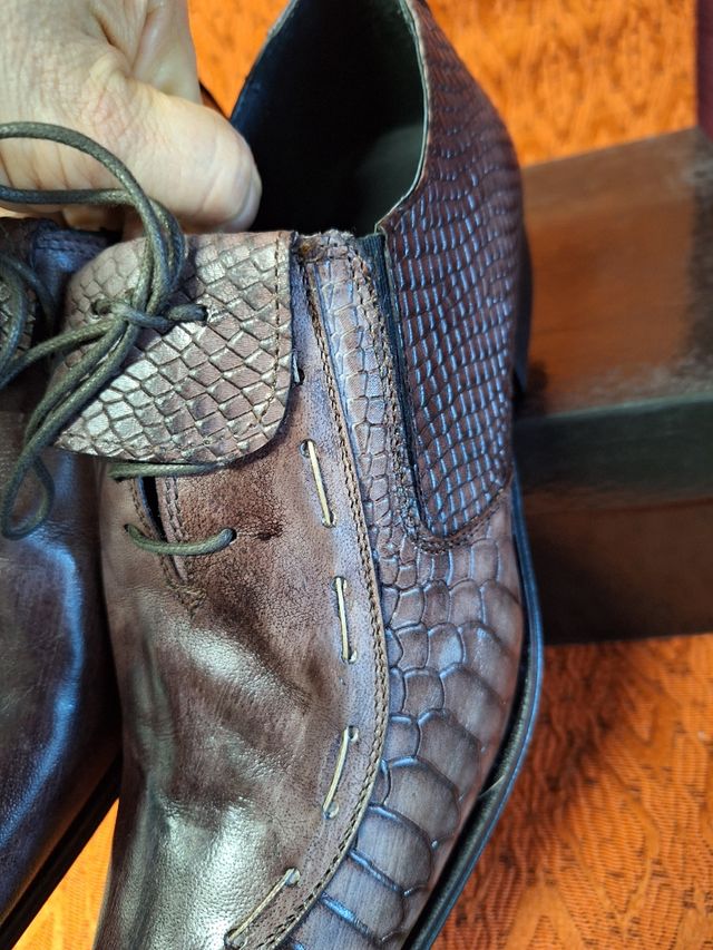 Scarpe stringate nuove