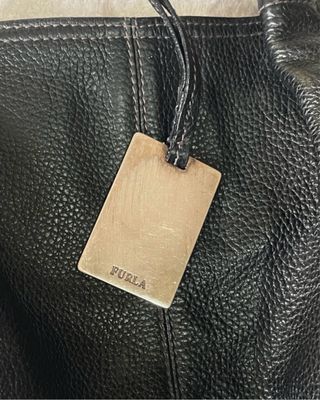Bolso negro Furla