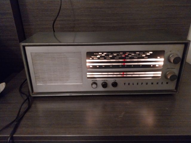 Rádio Telefunken Campanela A-2636 - Funciona