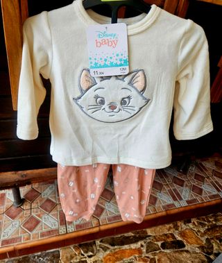 Pijama bebé 12 meses CON ETIQUETA