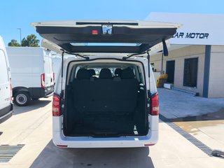 Mercedes-Benz Vito 111 TOURER PRO-LARGA 8 PLAZAS