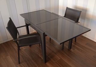 MESA CUADRADA DE 80 EXTENSIBLE A 160