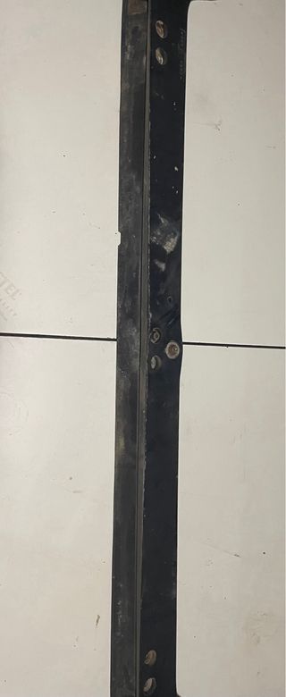 Moldura sobre puerta trasera suzuki vitara