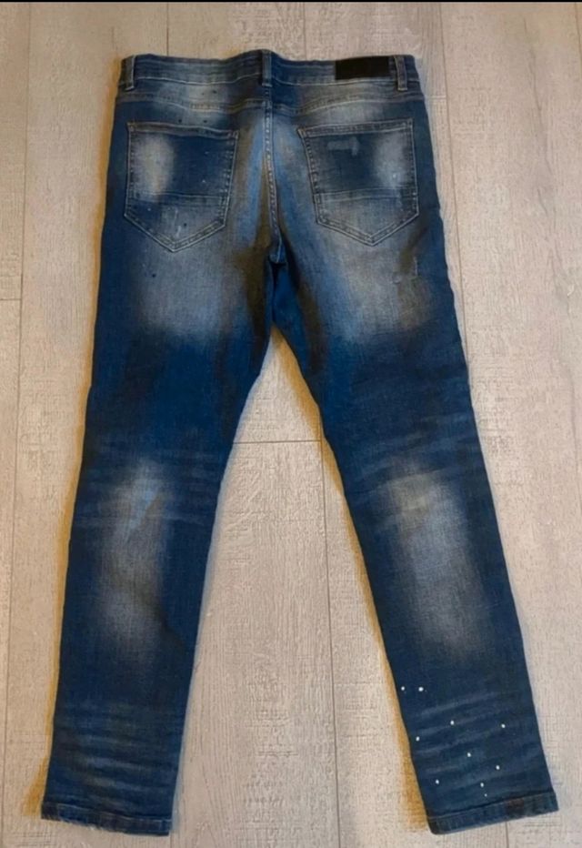 vaqueros supply and demand