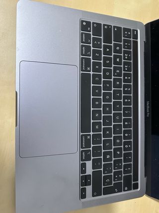 MacBook Pro 2022 