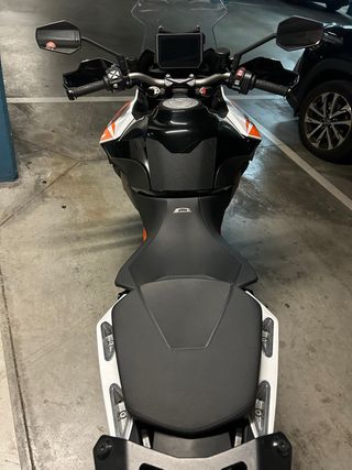 KTM 1290 SUPER DUKE GT