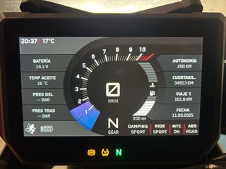 KTM 1290 SUPER DUKE GT