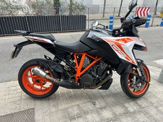 KTM 1290 SUPER DUKE GT