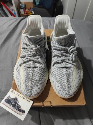 Adidas Yeezy boost 350 V2 static