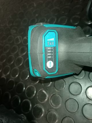 Amoladora Makita DGA 404 BL Motor