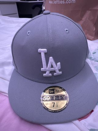 Gorra new era LA gris 